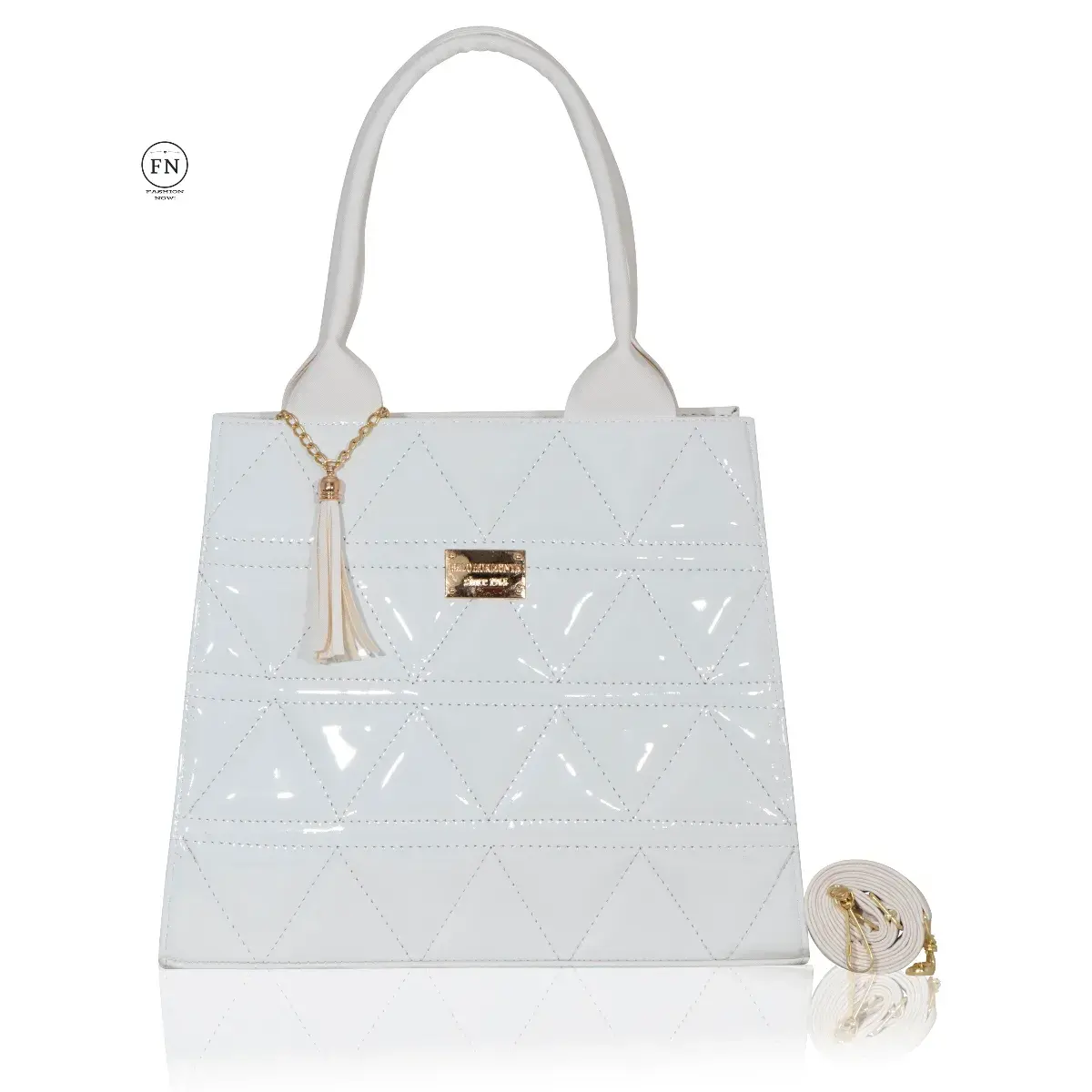 Bolsa ADRIANA – Sofisticación acolchada con acabado brillante - Imagen 3