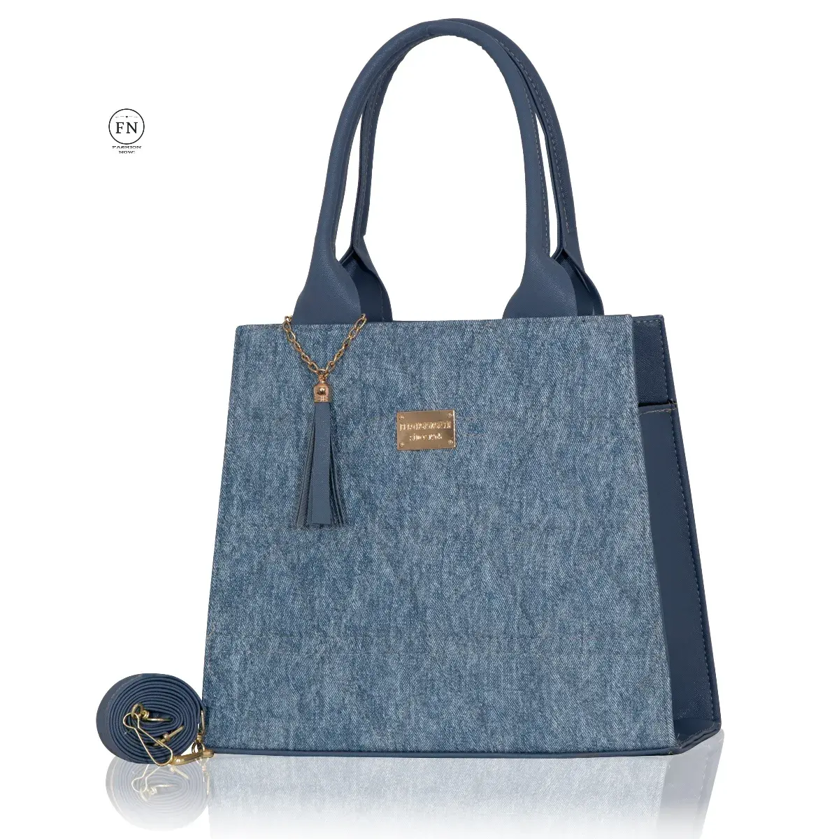 Bolsa ADRIANA – Sofisticación acolchada con acabado brillante - Imagen 9