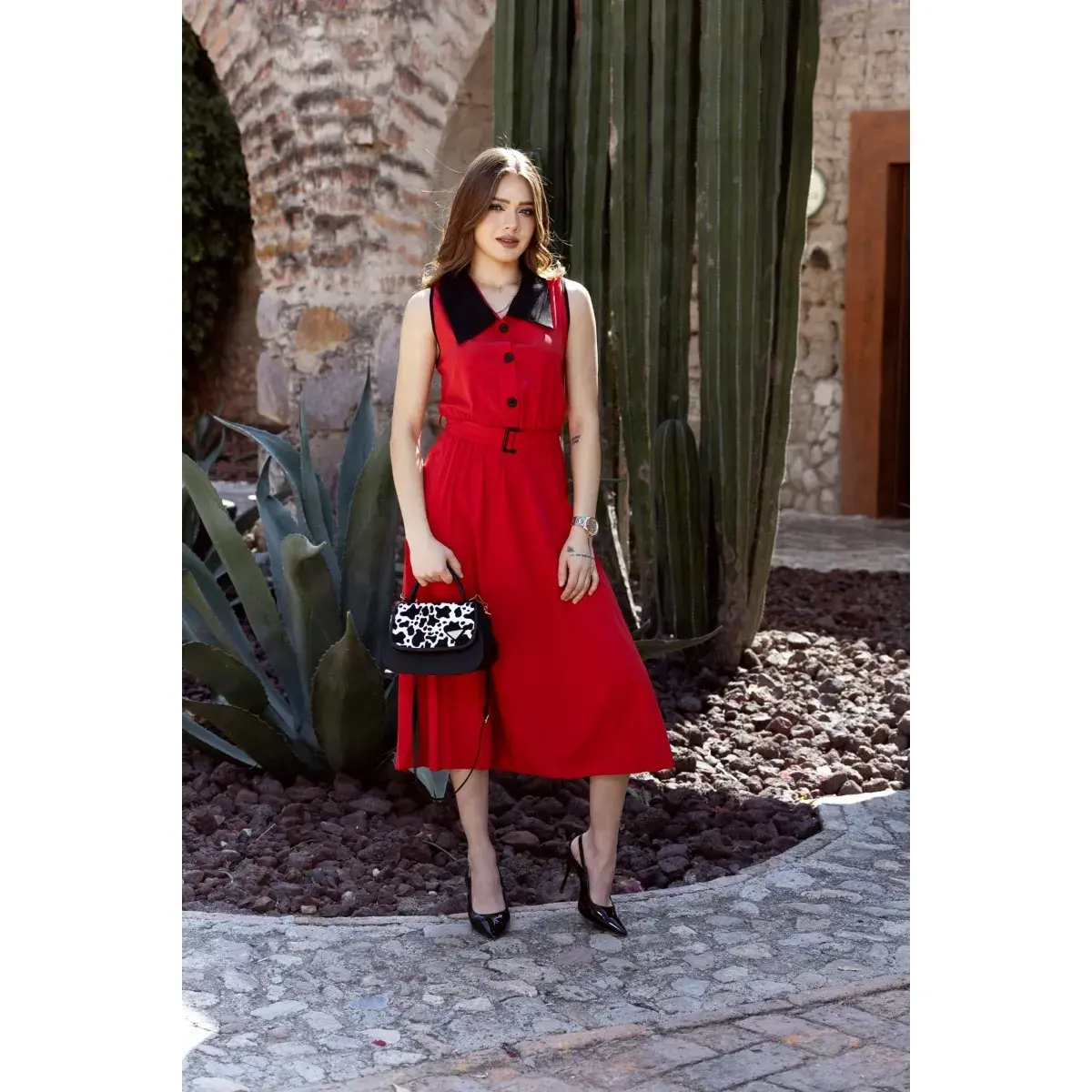 Bolso Crossbody Nahomi – El Toque Fino que Eleva tu Estilo 1 Bolso Crossbody Nahomi – El Toque Fino que Eleva tu Estilo
